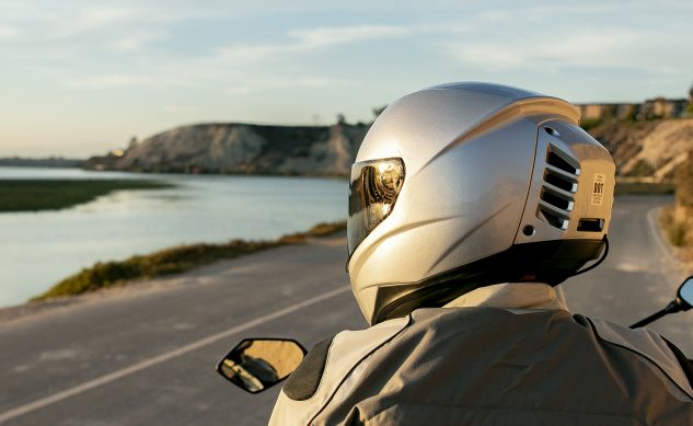 best motorcycle helmet for hot weather 2020