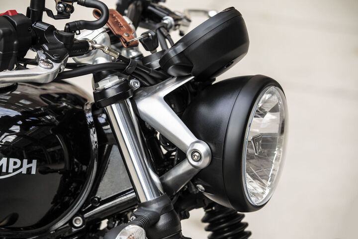 triumph street twin headlight bracket