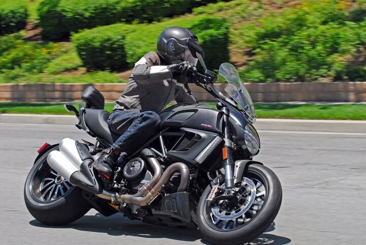 Ducati Diavel Touring