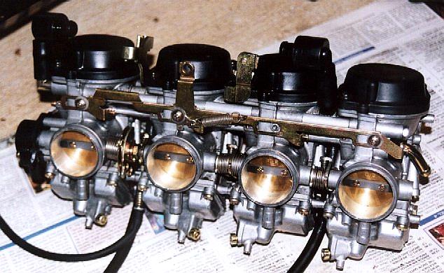 r1_carbs - Motorcycle.com