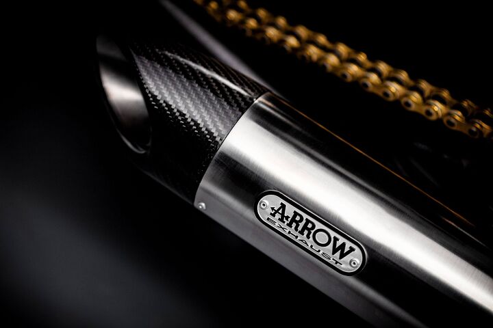 110419-2020-Triumph-Bobber-TFC-Arrow-exhaust - Motorcycle .com