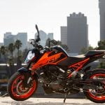 2020 KTM 200 Duke Review