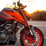 2020 KTM 200 Duke Review