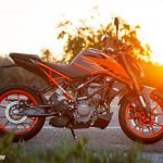 2020 KTM 200 Duke Review