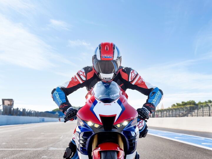 22YM HONDA CBR1000RR-R FIREBLADE SP 30TH ANNIVERSARY - Motorcycle.com