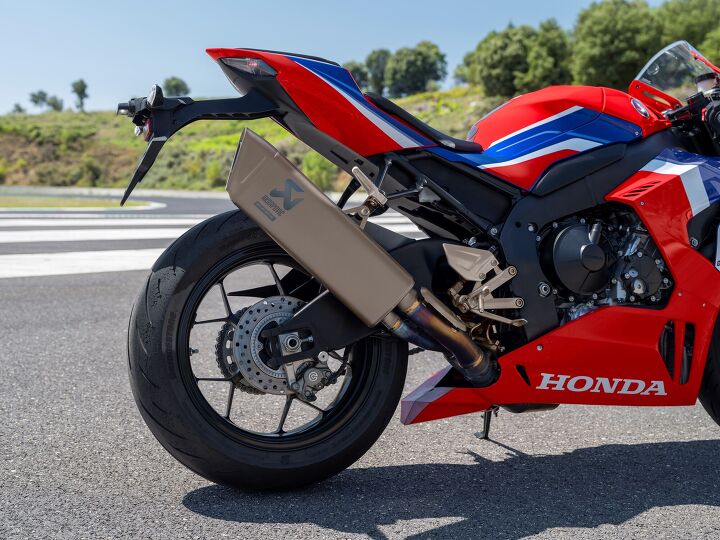 22YM HONDA CBR1000RR-R FIREBLADE SP 30TH ANNIVERSARY - Motorcycle.com