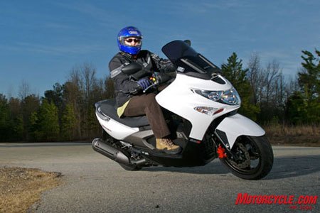 Kymco’s flagship Xciting 500 Ri has optional ABS and its 498.5cc mill is the largest in the Kymco lineup.